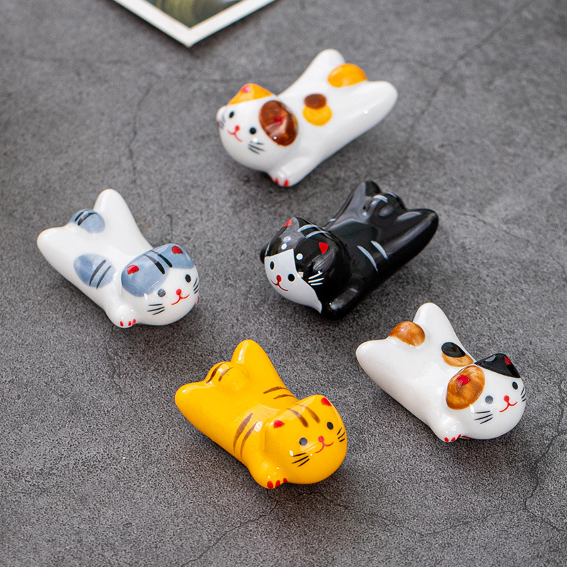 フライングキャットセラミック箸置き和風かわいい招き猫ホルダー - Kitchen Appliances Shelves のレビューと価格