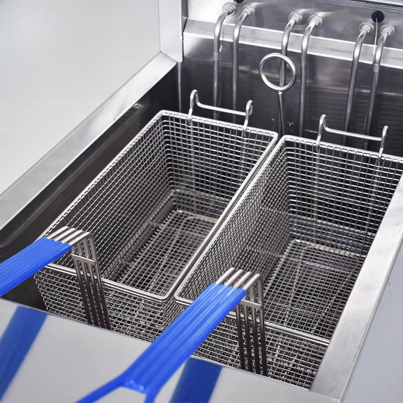 シェフマックス 9000W カスタム電気ガス両用チキンフライ - Deep Fryer Stainless のレビューと価格